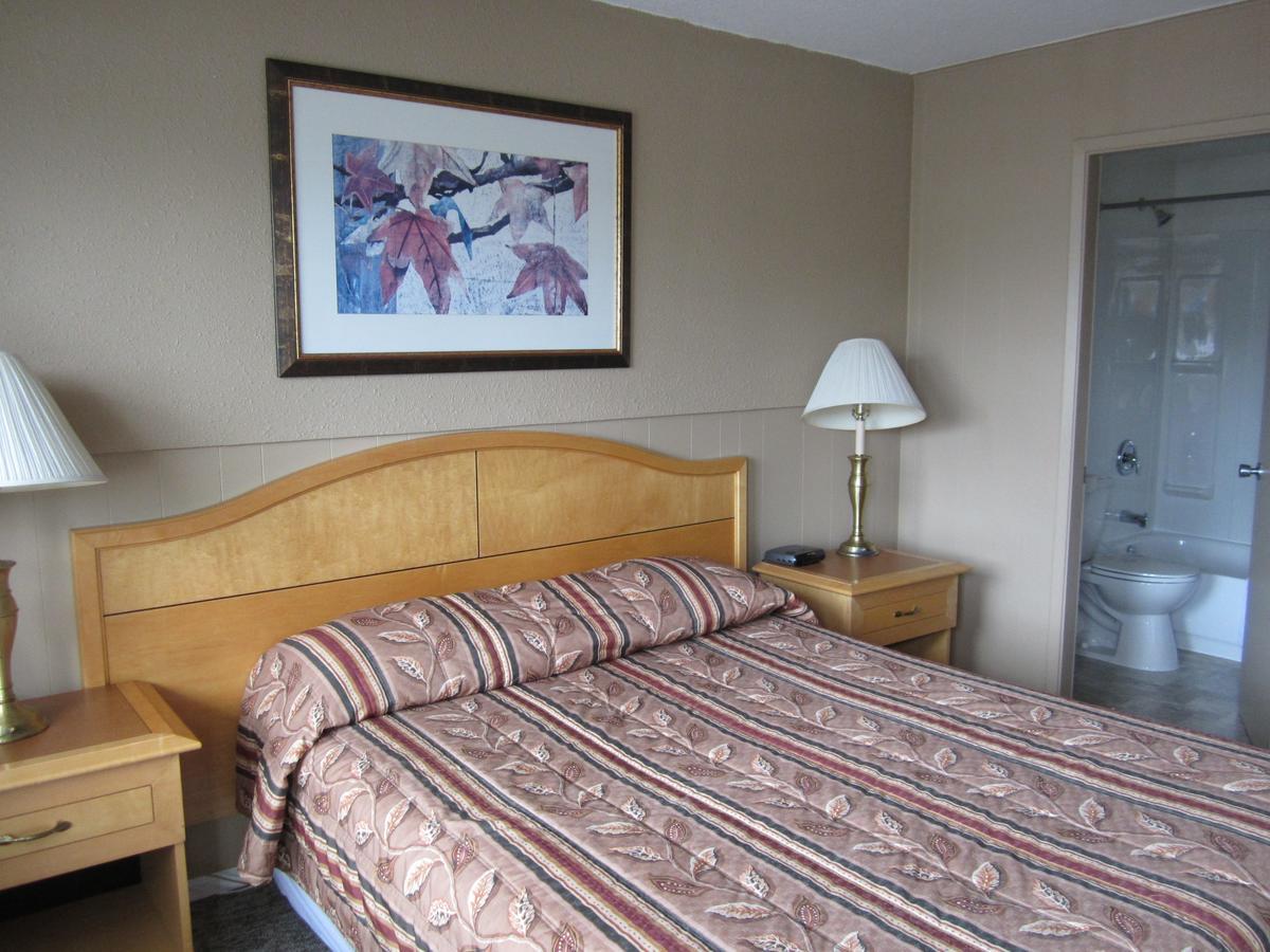 Bulkley Valley Motel New Hazelton Exterior foto