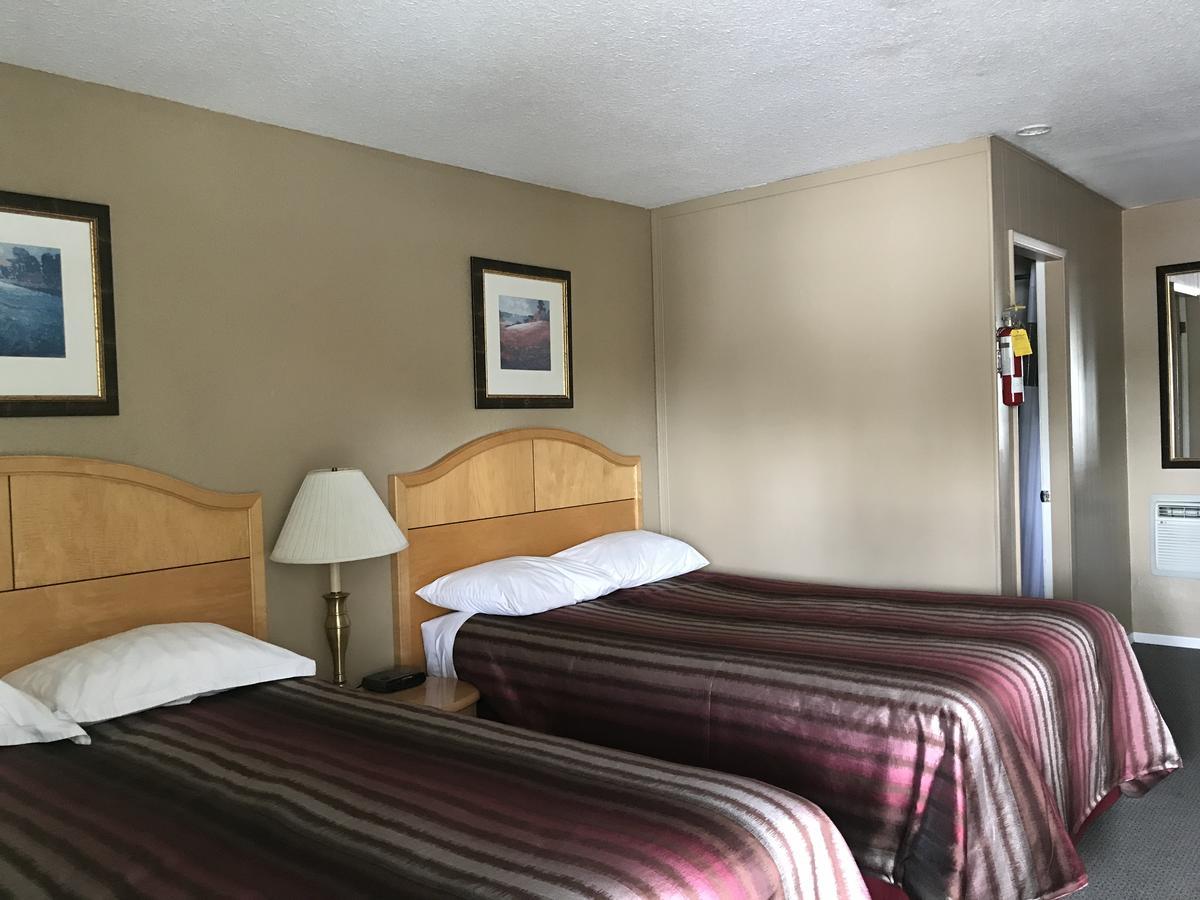 Bulkley Valley Motel New Hazelton Exterior foto
